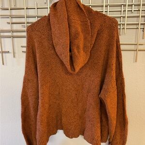 Chelsea28 Women's Rust Hooded Sweater
